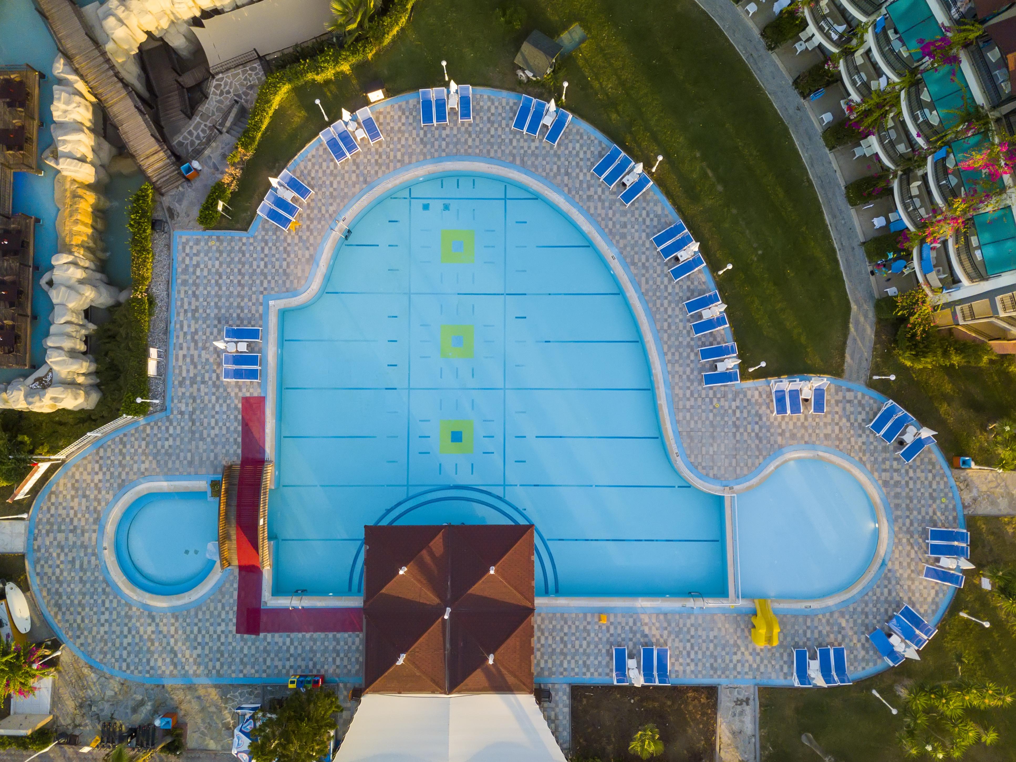 Labada Beach Hotel Çamyuva Exteriör bild